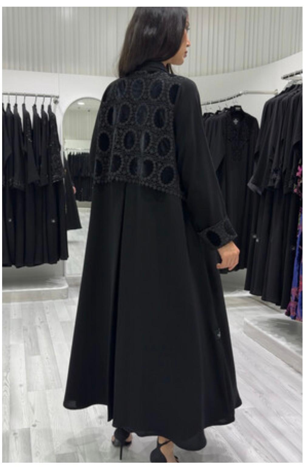 عبايات مترفه